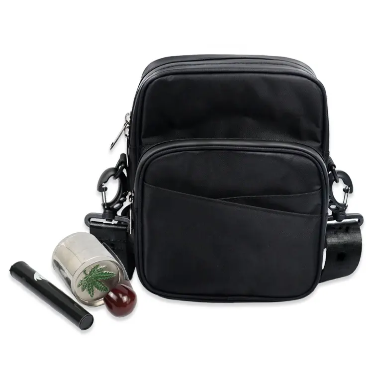 Carbon shoulder Smell Proof Bags No Logo Carbon Lined Odorless Bag Kit Snoop Trap Bag With Zipper
