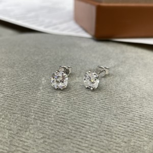 Pendientes de Diamante Cultivado en Laboratorio con Corte Cojín de 4 Puntas IGI, Estilo Vintage para Mujer, Oro Blanco de 10K/14K/18K, Solitario - Product Image 5
