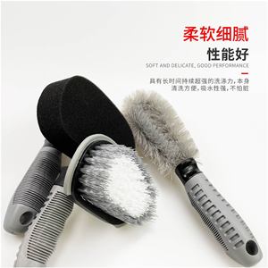 Brosse à pneus de voiture à poignée souple, brosse à fil pour le nettoyage des roues et l'usage domestique - Product Image 4