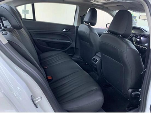 Disponibile - Nuova Dongfeng <span class=keywords><strong>Peugeot</strong></span> 408 N1/N2 <span class=keywords><strong>Berlina</strong></span> con Design Francese, Guida a Sinistra, Euro 6, Benzina, Cambio Automatico 6 Marce, Ampio Spazio Interno e Rete Intelligente - Product Image 4