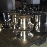 Jeu de rouleaux pour machine à fabriquer des tuyaux, moules de formage de tubes, composants essentiels SKD11/Cr12MOV, résistants à la pression des conduites
