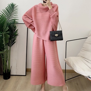 Conjunto de 2 Piezas para Mujer, Blusa con Cuello y Pantalones Anchos Plisados, Corte Holgado, Tallas Grandes, Moda Otoño - Product Image 2