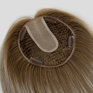 Salon qualità argento <span class=keywords><strong>capelli</strong></span> topper sottile frangia europea <span class=keywords><strong>capelli</strong></span> topper pezzi di pesce netto topper per le donne <span class=keywords><strong>capelli</strong></span> umani - Product Image 2