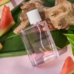 Spray Corporel Parfumé Longue Durée Luxe pour <span class=keywords><strong>Femme</strong></span> aux Fleurs et Fruits, Bombes Florales, Parfum Doux pour <span class=keywords><strong>Femme</strong></span>, Vente en Gros Usine - Product Image 4