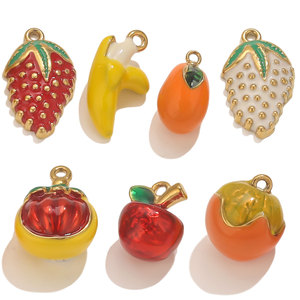 Collier et bracelet en acier inoxydable de la série Drip Oil Cartoon avec pendentifs fruits (Fraise, Banane, Pomme) et accessoires suspendus - Product Image 4