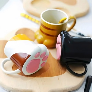Boissons Tasse à patte de chat avec couvercle Lait Petit déjeuner Tasse à flocons d'avoine Griffe Céramique <span class=keywords><strong>Café</strong></span> mignon Cartoon 3D Anniversaire Cadeaux de Noël CLASSIC - Product Image 5