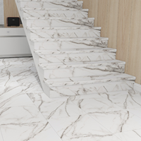 Profilé de marche d'escalier moderne en SPC/WPC, résistant à l'eau, écologique, avec nez de marche assorti pour la décoration de villas et d'appartements