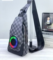 Speaker Nirkabel Model Ransel dengan Layar Tampilan Cahaya RGB Gradasi, Audio Portabel untuk Hiburan Luar Ruangan dan Rumah