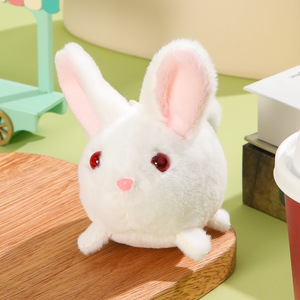 Cartone animato creativo peluche gatto bianco con una corda che scodinzola la coda portachiavi giocattolo di peluche unico con una campana per i regali - Product Image 6