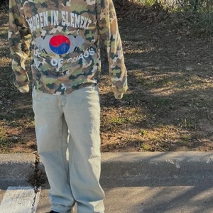 Camiseta de Manga Larga con Estampado DTG Completo, Estilo Vintage, Lavado Personalizado, Corte Holgado, Gruesa, de Algodón, con Diseño de Camuflaje y Textura Waffle Térmica - Product Image 5