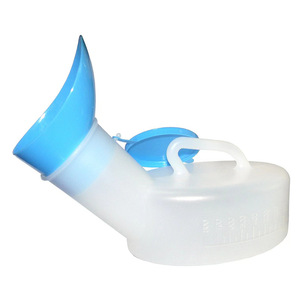 Urinario Portátil de Plástico, Forma Ovalada, Descarga Manual, Montado en el Suelo, Unisex, con Escala de Medición - Product Image 3