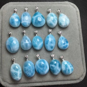 Larimar naturel pendentif en forme de <span class=keywords><strong>coeur</strong></span> pendentif en cristaux de haute qualité à vendre - Product Image 3