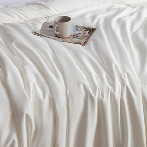 Cooling Soft Luxury tinta unita <span class=keywords><strong>piumino</strong></span> estivo fatto a mano taglia doppio, deliziosamente morbido, in stile europeo, biancheria da letto di lusso in <span class=keywords><strong>seta</strong></span> satinata - Product Image 1