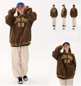 Chaqueta Universitaria de Invierno para Hombre, con Parche de Letras Personalizado, Transpirable, Bordada, Servicio OEM, Talla Grande, con Tela de Lana - Product Image 2