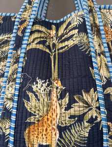 Bolsa de Transporte Acolchada de Algodón, Ecológica, Reutilizable, para Compras Diarias, con Acolchado Suave, Tela Estampada, Bolso de Hombro - Product Image 4