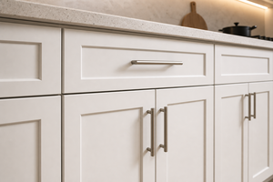 Islas de Cocina RTA con Acabado en Madera Lacada y Encimeras de Mármol Artificial para Contratistas y Renovadores de Casas - Product Image 5