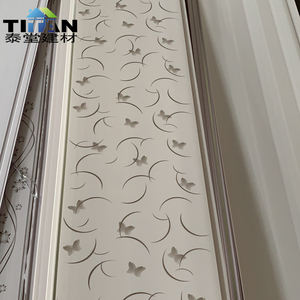 Panneau de plafond en <span class=keywords><strong>PVC</strong></span> de 8 <span class=keywords><strong>mm</strong></span>, plafond en <span class=keywords><strong>PVC</strong></span> <span class=keywords><strong>blanc</strong></span>, panneau de plafond en bois <span class=keywords><strong>PVC</strong></span>, carreaux de plafond imperméables pour la décoration - Product Image 6