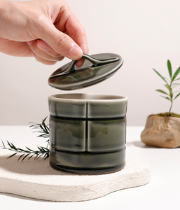 Custom Color & Shape White Ceramic Candle Jar With Lid Embossed Grid Pattern Candle Holder For Wedding Hotel Spa Decor Wholesale - Product Image 5