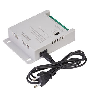 Fuente de Alimentación de 8 Canales 12 Voltios 60W 12V 5A para Monitoreo de Seguridad de Cámaras <span class=keywords><strong>CCTV</strong></span> - Product Image 1