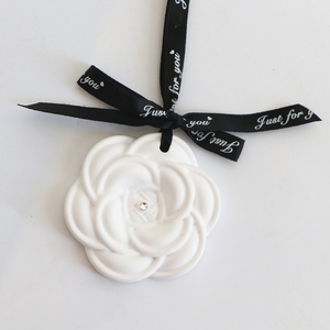 Bán Buôn Gốm Thơm Sứ Camellia Hoa Hương Thơm Hương Thơm Tinh Dầu Khuếch Tán Treo Xe Tủ Quần Áo Làm Mát Không Khí - Product Image 6