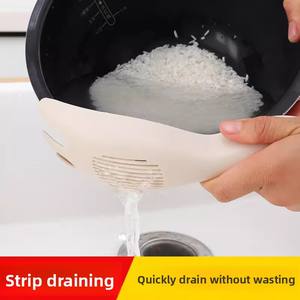 Ne fait pas mal à la main laveuse à riz Nouvelle arrivée cuisine multifonctionnelle cuillère à laver le riz égouttoir filtre portable lavage du riz - Product Image 2