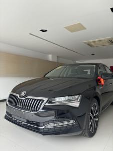 Voiture à essence 2025 Scoda Superb Skoda Superb haute configuration de taille moyenne 1.4T DSG 280 TSI prix d'usine Skoda Superb <span class=keywords><strong>Gasoil</strong></span> - Product Image 5