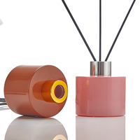 Bouteille diffuseur de parfum HONGYU de luxe 100 ml en verre rond, couleur personnalisée avec bouchon à vis plat et bâtonnets noirs