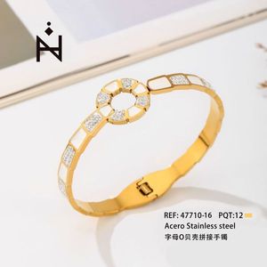 Bracciale a Forma di Conchiglia in Acciaio Inossidabile Placcato Oro, Accessorio di Moda per Donne - Product Image 3