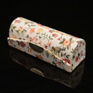 <b>Floral</b> Patterned Lipstick Case Fabric Storage <b>Box</b> With Mirror For Makeup Organizers 8.5cm Length Beijing Origin - Product Image 1