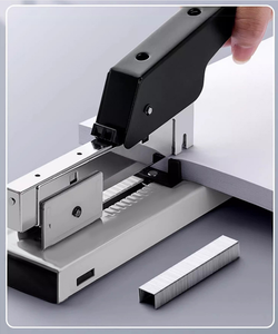 Grampeador Manual Mini para Escritório e Estudantes, Multifuncional, Grande e Médio, para Encadernação Pesada, Material Plástico, Logotipo Impresso, 100 Peças - Product Image 3