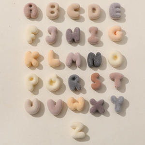 Letras de Resina, Números Coloridos Transparentes, Dibujos Animados Lindos, Decoración DIY para Fundas de Teléfono y Pinzas para el Cabello - Product Image 6