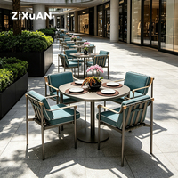 Ensemble de mobilier de balcon d'hôtel de luxe pour l'extérieur, comprenant une table à manger, des chaises bistrot et une table basse de patio nordique, pour 6 personnes