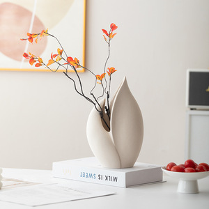 Petit vase à fleurs en céramique givrée, design minimaliste et créatif, pour salon, bureau, support hydroponique pour fleurs - Product Image 4