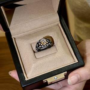 Bague en argent pur S925 plaqué or noir, style rétro de luxe léger, diamant scintillant étoilé, œuf de pigeon, antique, lourd - Product Image 3