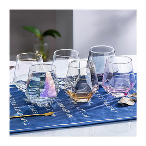 Classique et moderne sans plomb à l'ancienne diamant <span class=keywords><strong>verre</strong></span> roche verres à whisky <span class=keywords><strong>cristal</strong></span> clair pour <span class=keywords><strong>rhum</strong></span> <span class=keywords><strong>verre</strong></span> tasse <span class=keywords><strong>verre</strong></span> à whisky - Product Image 4