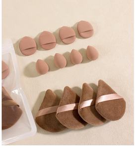 Éponge <span class=keywords><strong>de</strong></span> maquillage triangulaire en <span class=keywords><strong>coton</strong></span> doux DIAS Factory Direct, poudre libre en velours, pour une utilisation humide ou sèche, éponge cosmétique - Product Image 5