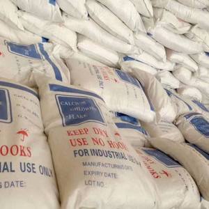 <span class=keywords><strong>Cloruro</strong></span> <span class=keywords><strong>de</strong></span> <span class=keywords><strong>Calcio</strong></span> es un Compuesto Inorgánico, un Sal con la Fórmula Química CaCl2 - Product Image 2