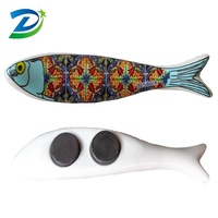 Aimant de réfrigérateur en céramique moderne personnalisé avec un motif de poisson, souvenir du Portugal, avec un autocollant magnétique de style animal pour la rentrée scolaire, taille moyenne