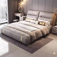 Lit King Size de style italien de luxe, design traditionnel, revêtement en cuir souple, cadre en bois, dossier, ensemble de chambre à coucher