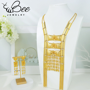 Juego de Joyería Hipoalergénica para Novia, Estilo Dubái, con Borlas Nigerianas, Oro Asiático de 24K, Collar Largo y Aretes - Product Image 1