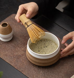 Frusta per Matcha a Centoventi Punte, Chasen in Bambù Artigianale con Setole Super Dense per Cerimonie del Tè di Alta Qualità - Product Image 2