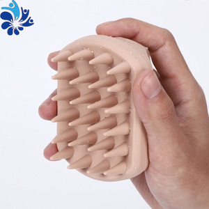 แปรงแชมพูซิลิโคนหัวสี่เหลี่ยมสำหรับการนวดศีรษะเพื่อการผ่อนคลาย - Product Image 5