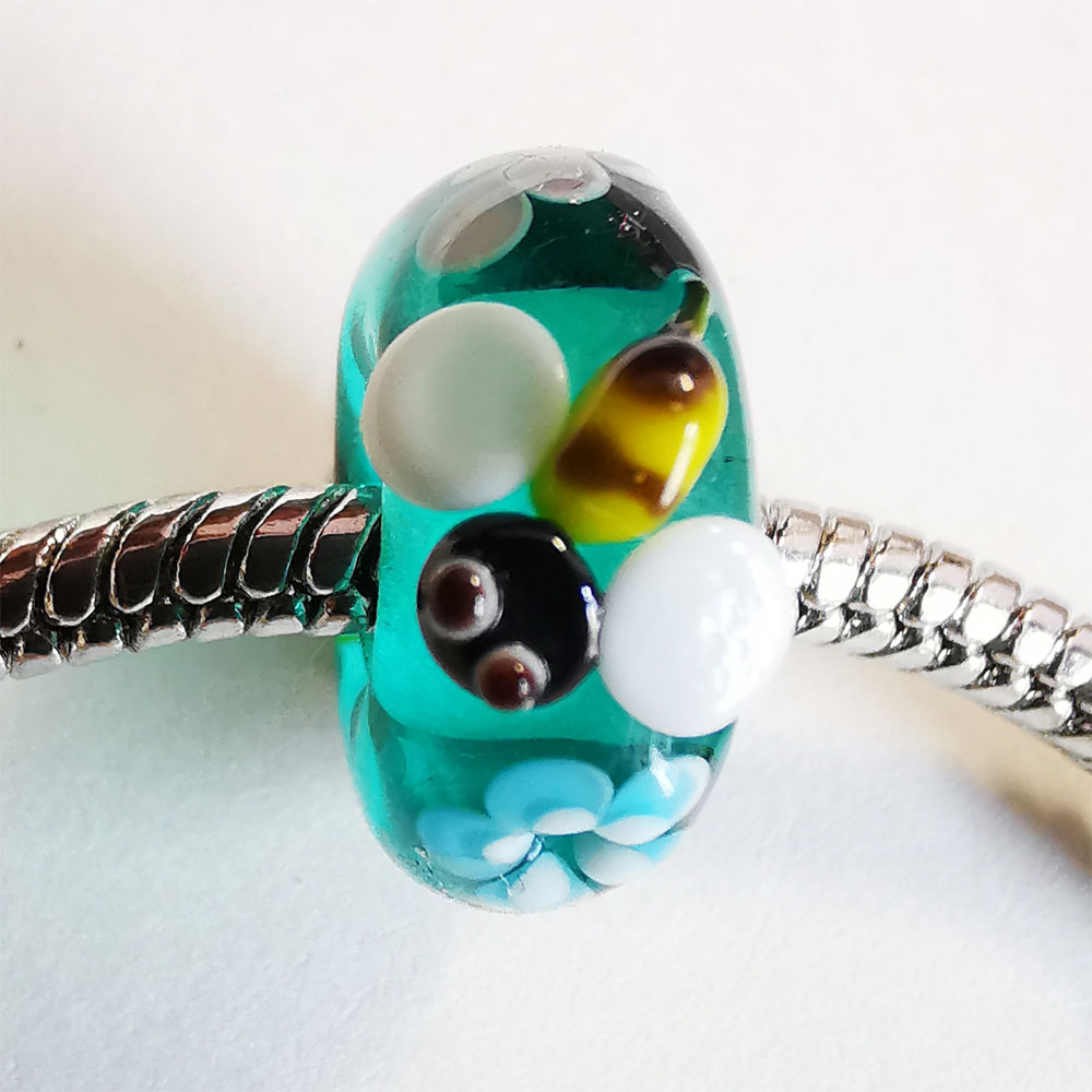 Perles de gros trou d'abeille