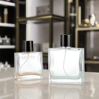 Flacon de parfum de luxe en verre carré plat de 50 ml, imprimé sérigraphié, diffuseur à bâtonnets, élégant, vide, en cristal, rechargeable pour voyage, avec pompe roll-on