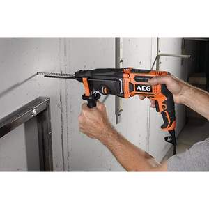 AEG 800 Watt Power Hammer Drill TASSELLATORE 'KH24 IE' - Product Image 4