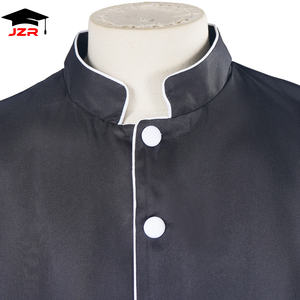 Robe <span class=keywords><strong>de</strong></span> <span class=keywords><strong>prêtre</strong></span> noire avec détails dorés, style robe <span class=keywords><strong>de</strong></span> chœur d'église - Product Image 5