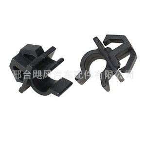 คลิปยึดฝากระโปรงหน้ารถยนต์โตโยต้า รุ่น 5345514020 สีดำ ทำจากพลาสติก สำหรับรถยนต์แคมรี่ โคโรลล่า ปราโด และแลนด์ครุยเซอร์ - Product Image 1