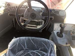 Kalmar Used Reach Stacker Container Manipulador telescópico Motor a un precio económico Motor Nueva industria de la construcción Bomba - Product Image 6