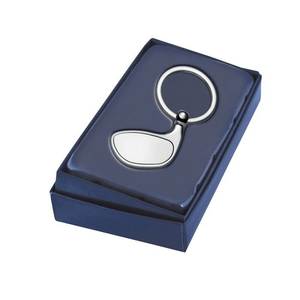 Llavero de metal con diseño minimalista y acabado elegante para llaves y bolsos - Product Image 3