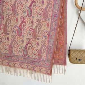Écharpes longues en polyester style ethnique pour l'hiver, châles à double usage, écharpes épaisses pour la climatisation, avec pompons pour femmes, USA Mairun - Product Image 4
